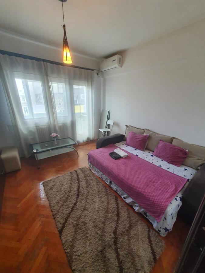 Cozy Studio In Center Bucharest Appartamento Esterno foto