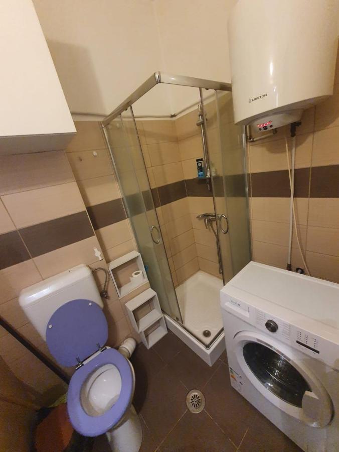 Cozy Studio In Center Bucharest Appartamento Esterno foto